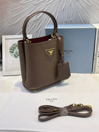 شنطة برادا شنط وحقائب brada bags