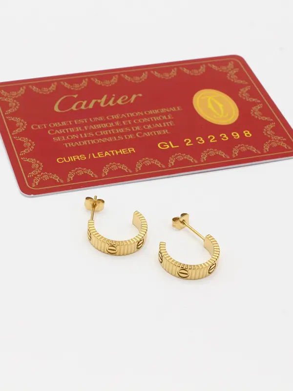 حلق كاتير الهبه لوقو حلق CARTIER ذهبي