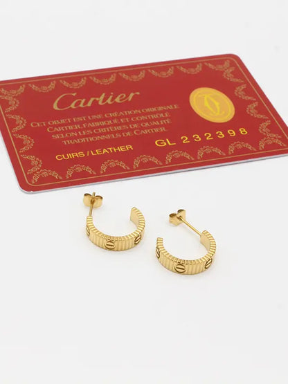 حلق كاتير الهبه لوقو حلق CARTIER ذهبي