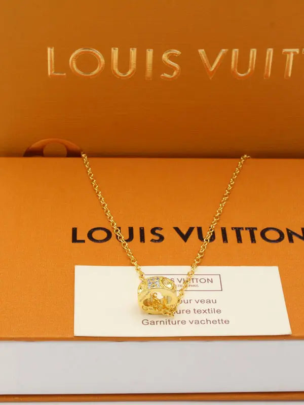 سلسال لويس فيتون لوقو 681 سلسال louis vuitton
