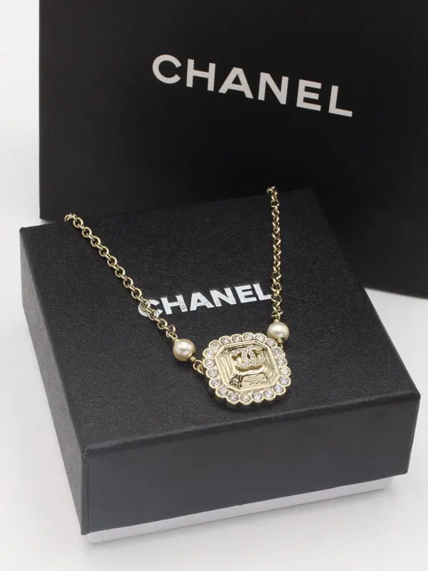 سلسال شانيل انتيك 687 سلسال chanel