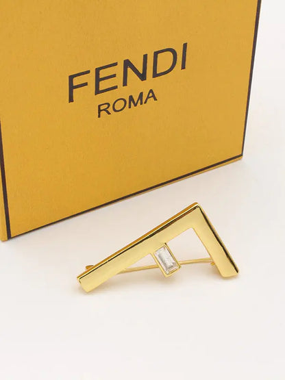 بروش فندي الجديد بروش fendi