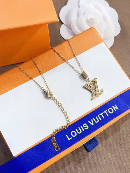 سلسال لويس فيتون بيق لوقو زركون سلسال louis vuitton