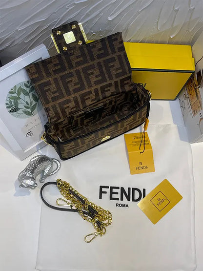 شنطة فندي نيو لوك ماستر شنط وحقائب fendi bags