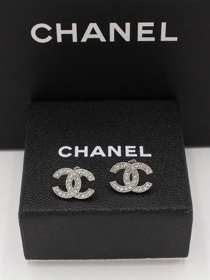 حلق شانيل زركون 583 حلق chanel فضي
