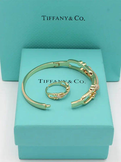 اساور تيفاني بانقل مع خاتم اسواره tiffany