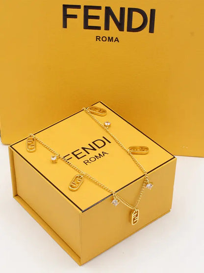 تشوكر فندي ميتال اند ستونز لوقو سلسال fendi