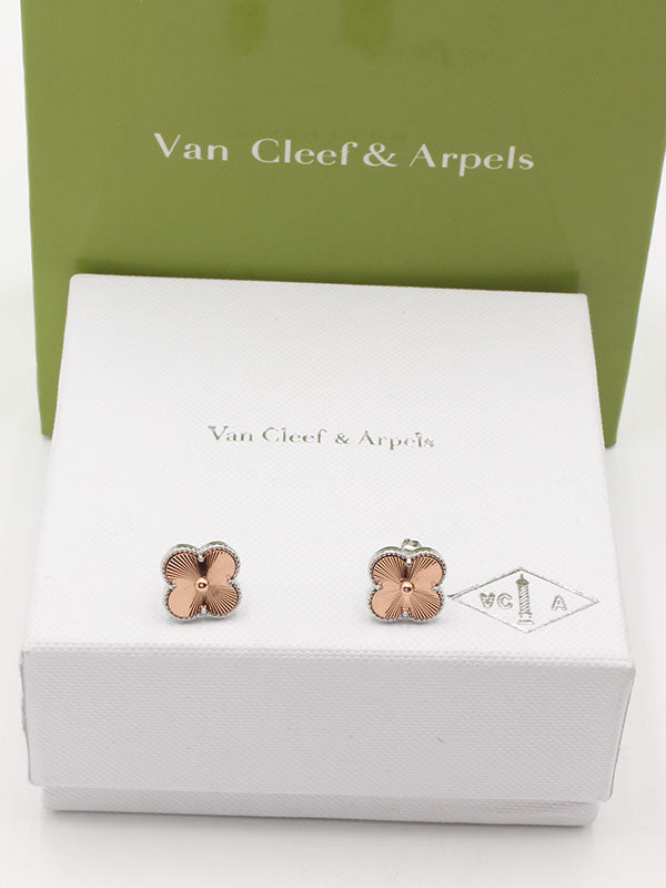 حلق فان كليف وسط لوقو