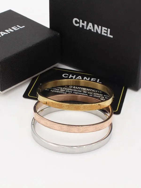 اساور شانيل ثلاثيه ميني لوقو اسواره chanel