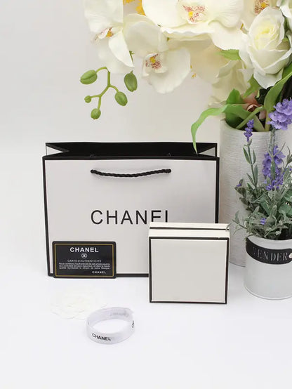 ملحقات شانيل للاطقم مربع هاي فيرجن هدايا chanel