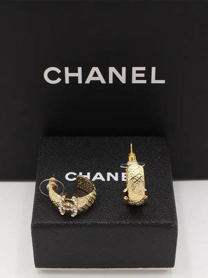 حلق شانيل 558 حلق chanel