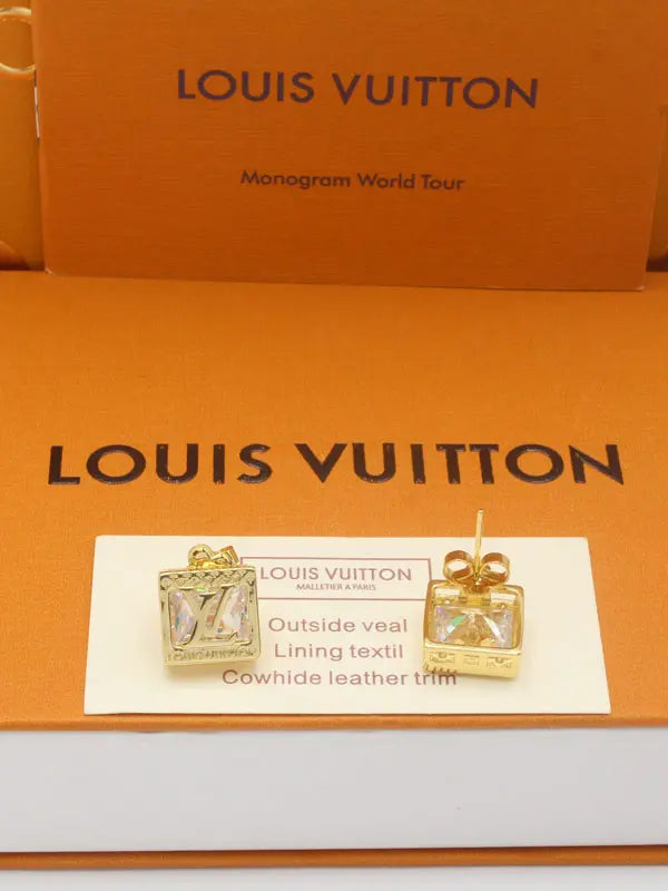 حلق لويس فيتون سكوير لوقو ماستر 700 حلق louis vuitton