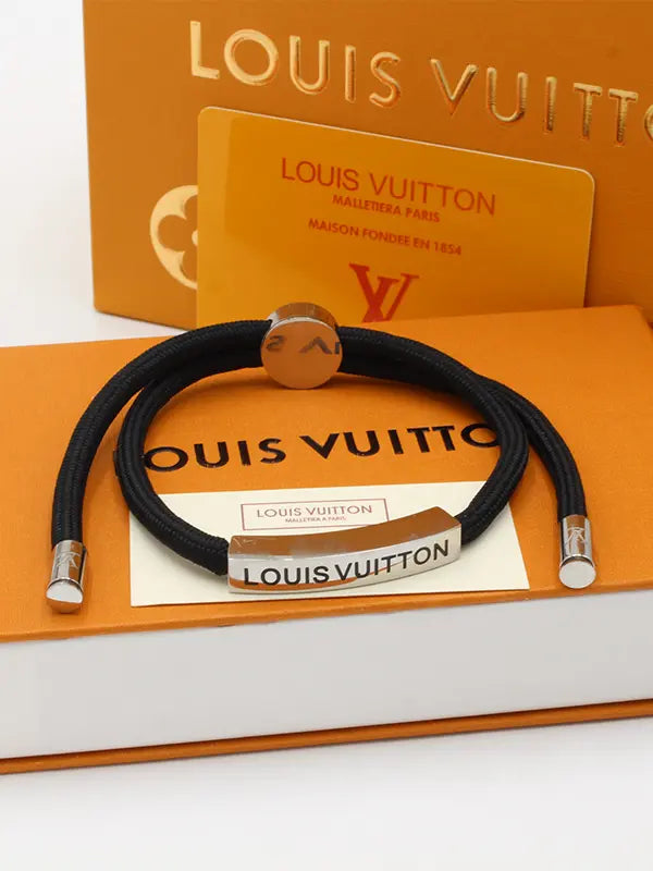 اساور لويس فيتون ماستر روب اسود اسواره louis vuitton