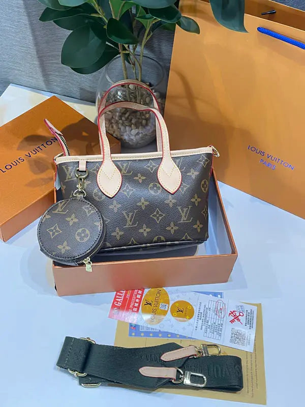 شنطة لويس فيتون الجديد ماستر 81 شنط وحقائب louis vuitton bags بني