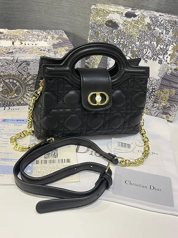 شنطة ديور جولي ميني الماستر شنط وحقائب dior bags