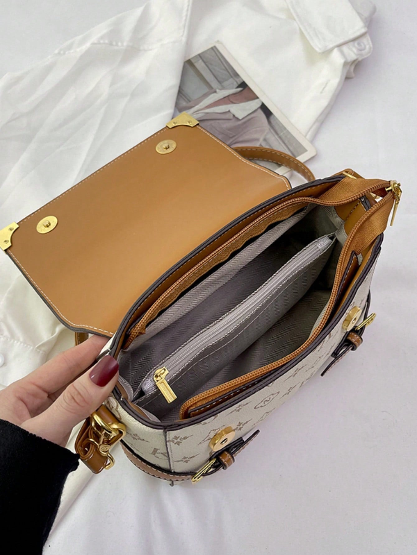 حقيبة مربعة تصميم هندسي شنط وحقائب jewel  
