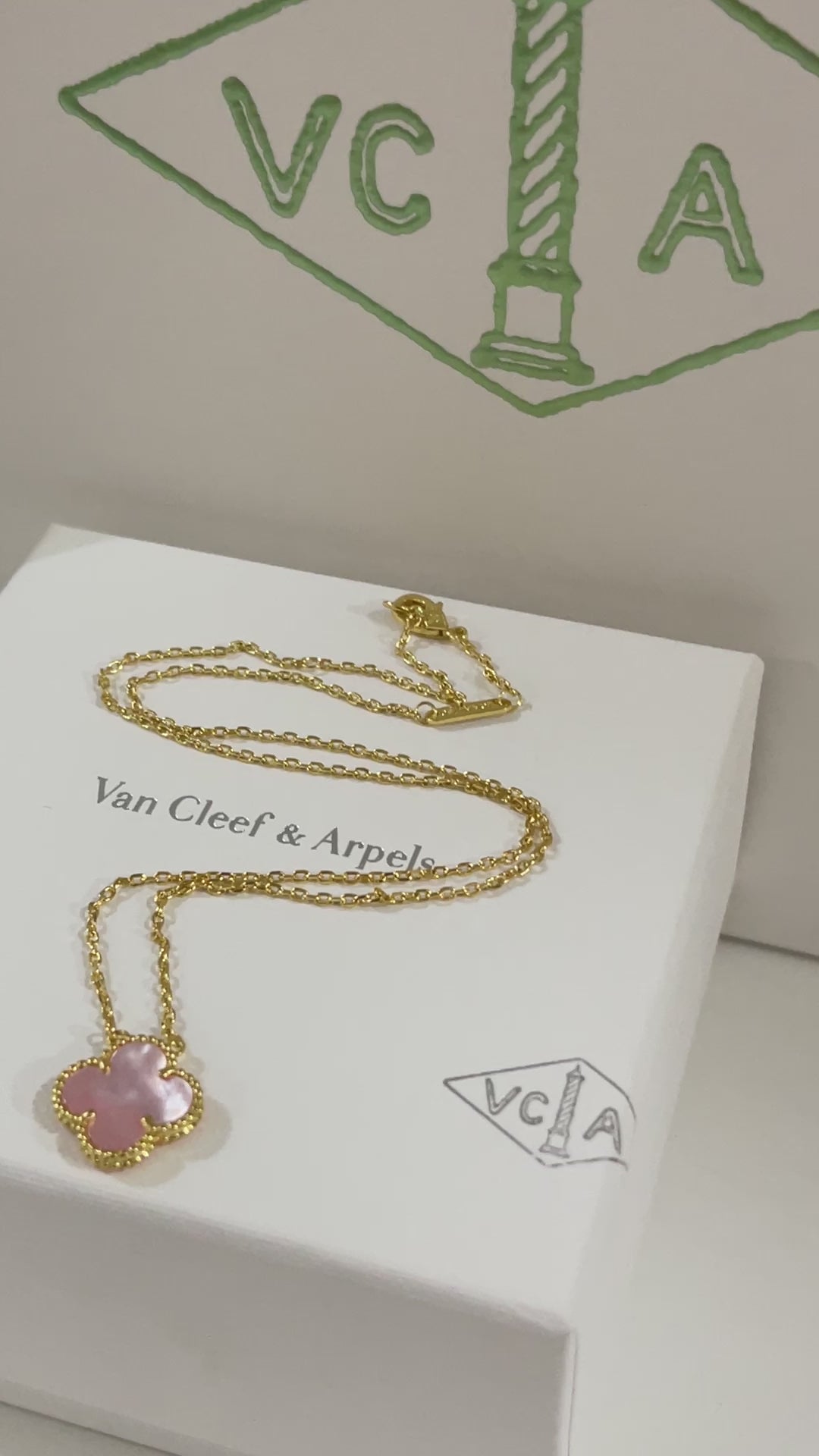 سلسال فان كليف الجديد سلسال van cleef