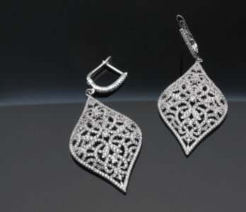 حلق روشن زركون حلق متوفر 2 لون فضي 