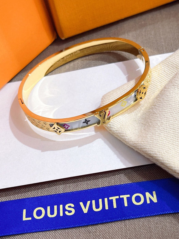 اسوارة لويس فيتون ابيض ذهبي اسواره louis vuitton  