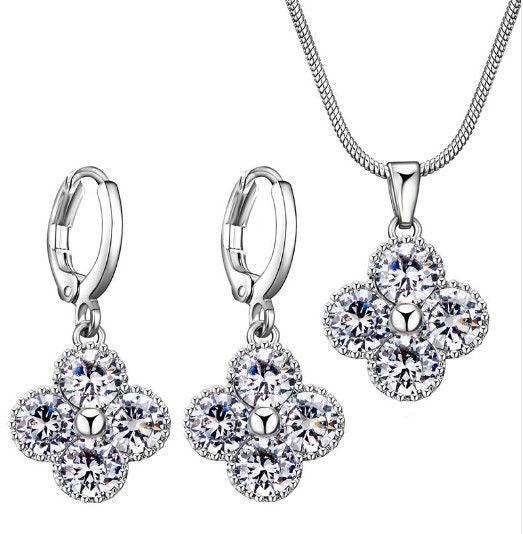 طقم زركون فان كليف ناعم فضي - Jewel