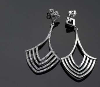 حلق زركون روشن سهره حلق متوفر 2 لون فضي 