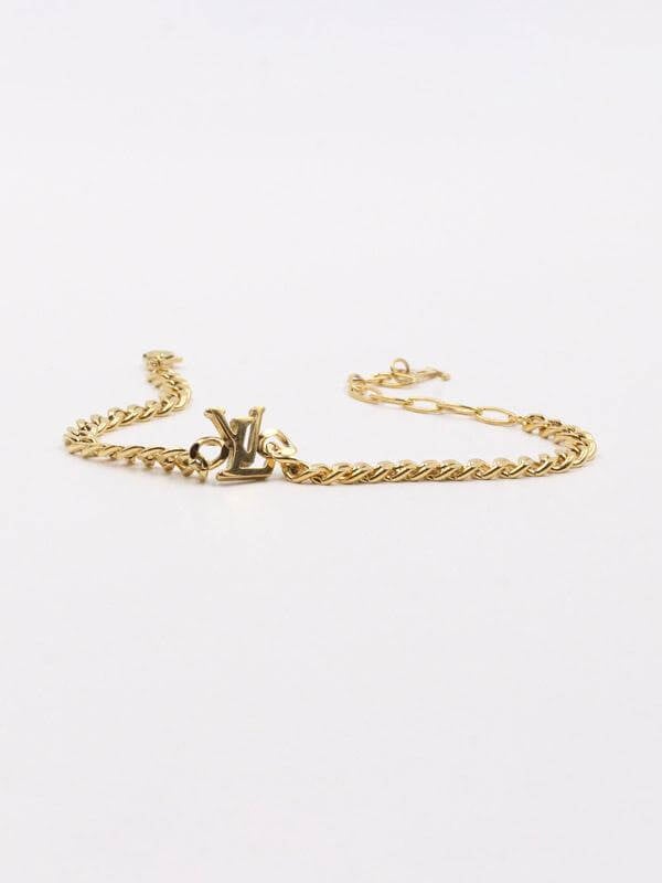 اسوارة ال في ناعمة ذهبي اسواره louis vuitton  
