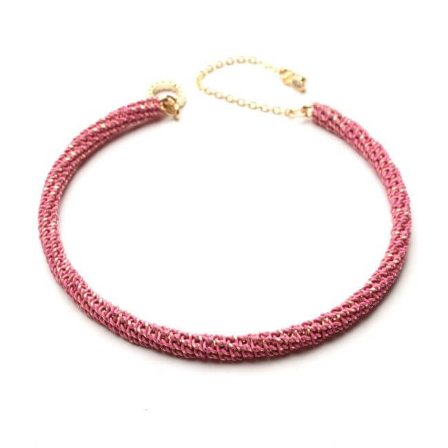 اسواره مبرومه بالسلسال المعدني مدوره اسواره متوفر 6 الوان وردي 