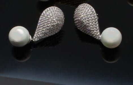 حلق سهره زركون لولو حلق متوفر 2 لون فضي 