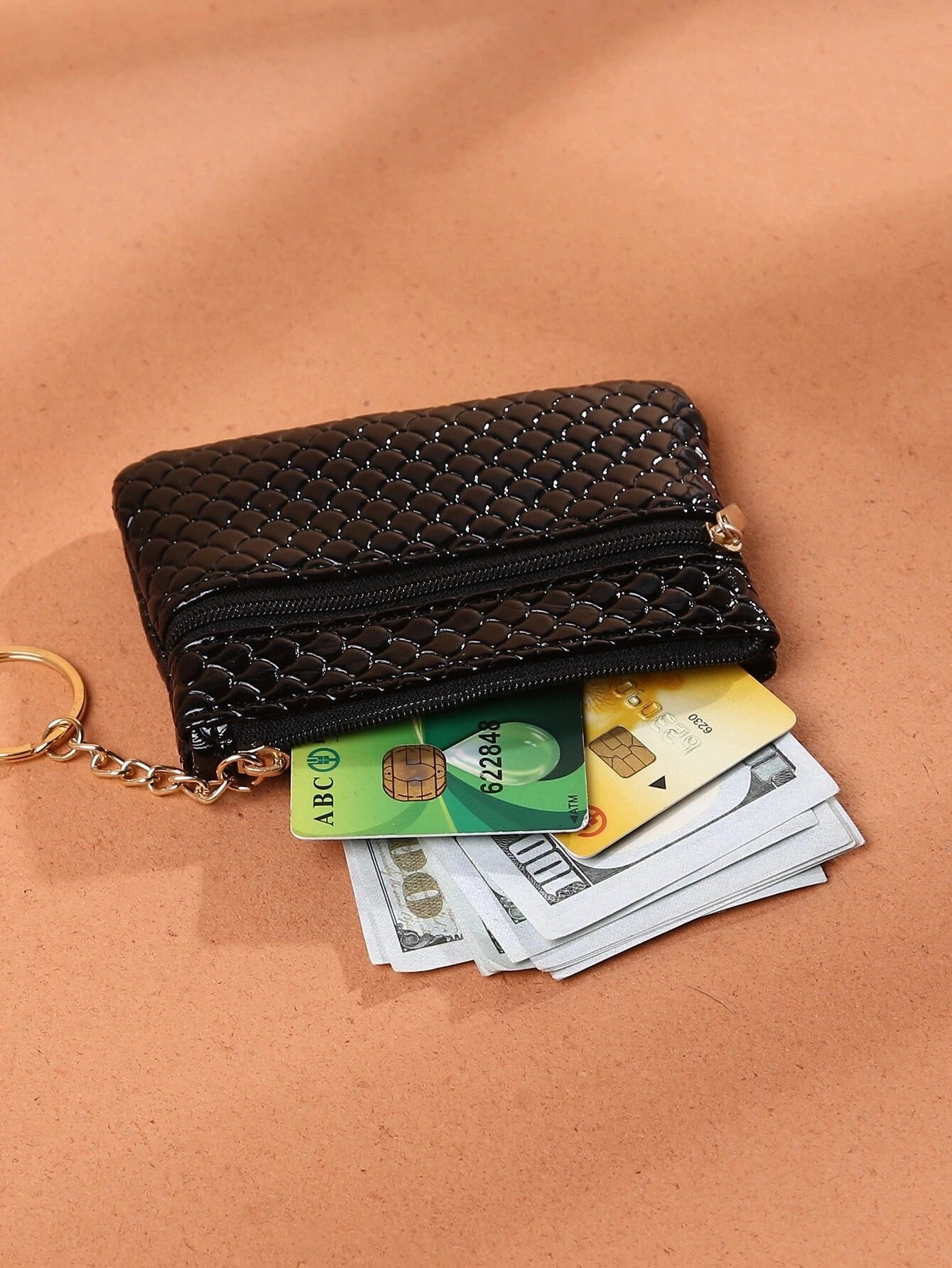 محفظة عملات سوداء شنط وحقائب متوفر 1 لون   