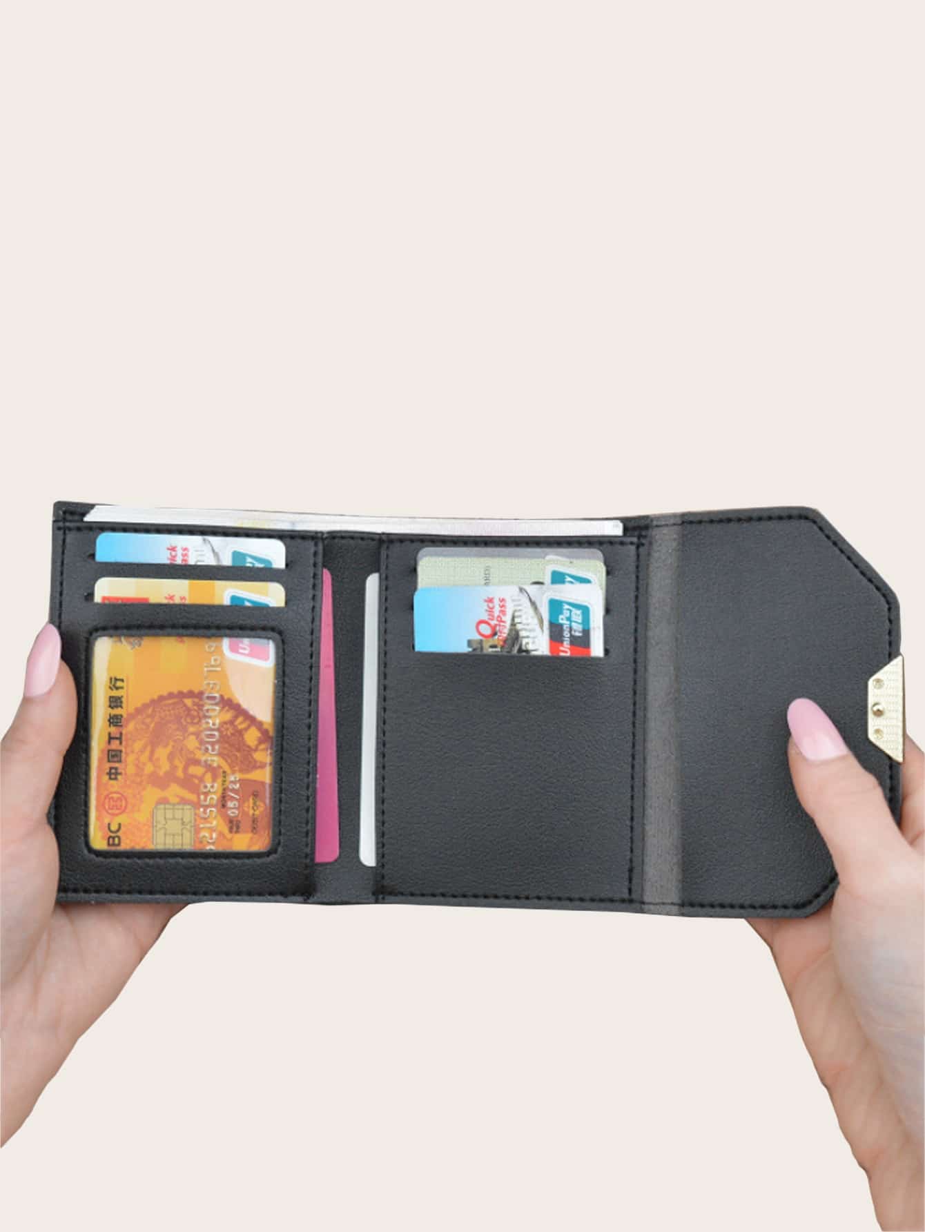 محفظة قابلة للطي جلد شنط وحقائب متوفر 1 لون   