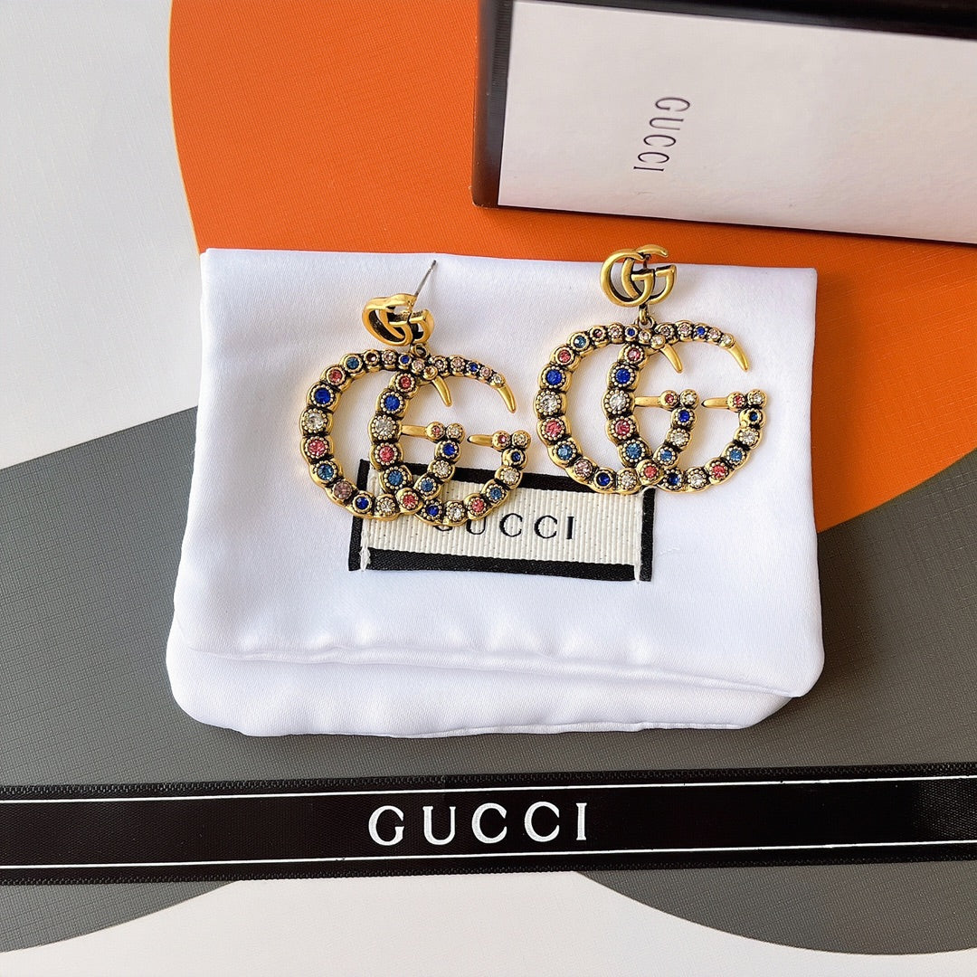 حلق قوتشي انتيك كبير حلق gucci  