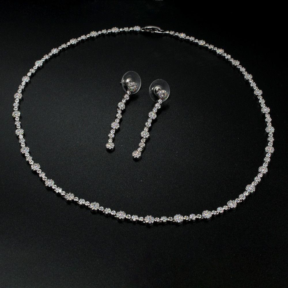 طقم زركون كوري قطعتين لون فضي  - Jewel
