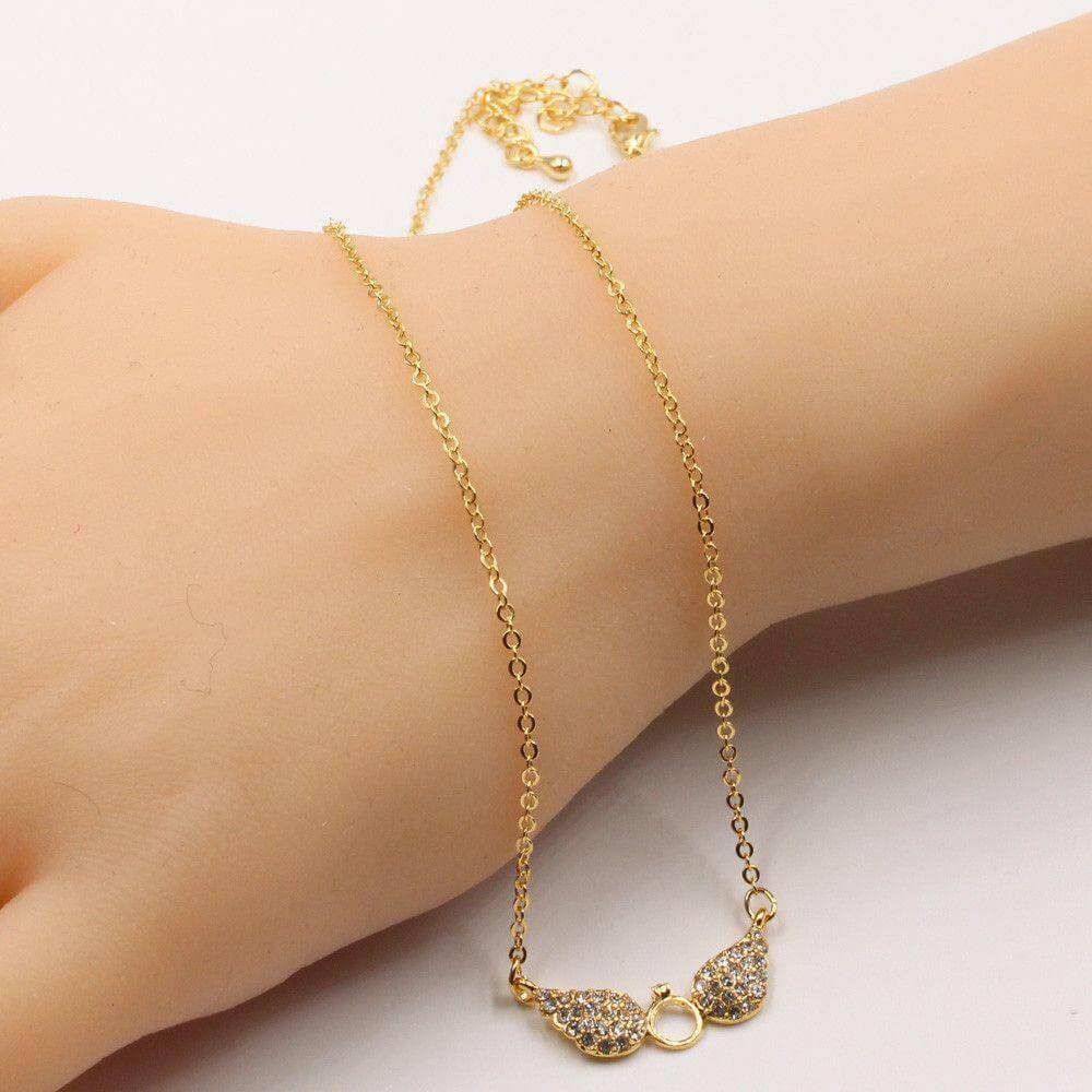 سلسال جناح كريستال وسط سلسال متوفر 2 لون