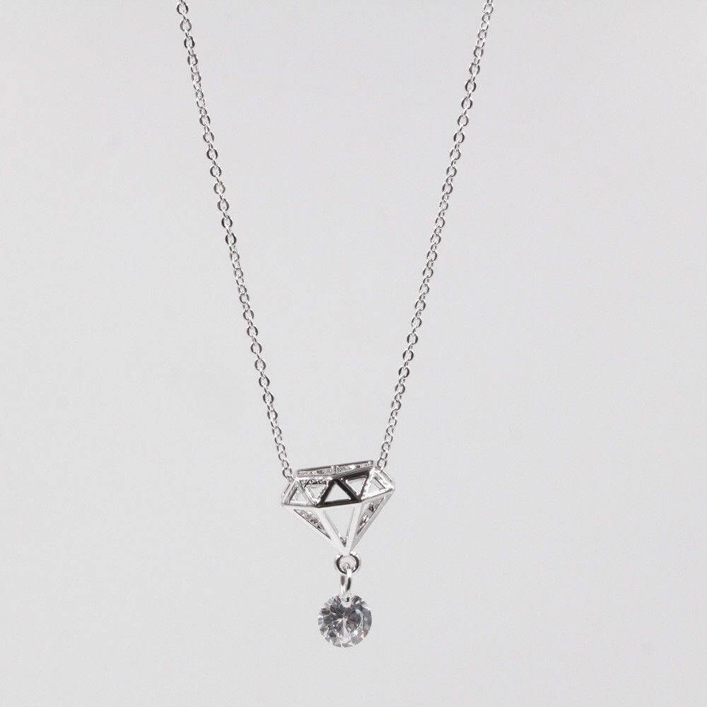 سلسال تصميم جوهره بفص كريستال فضي - Jewel