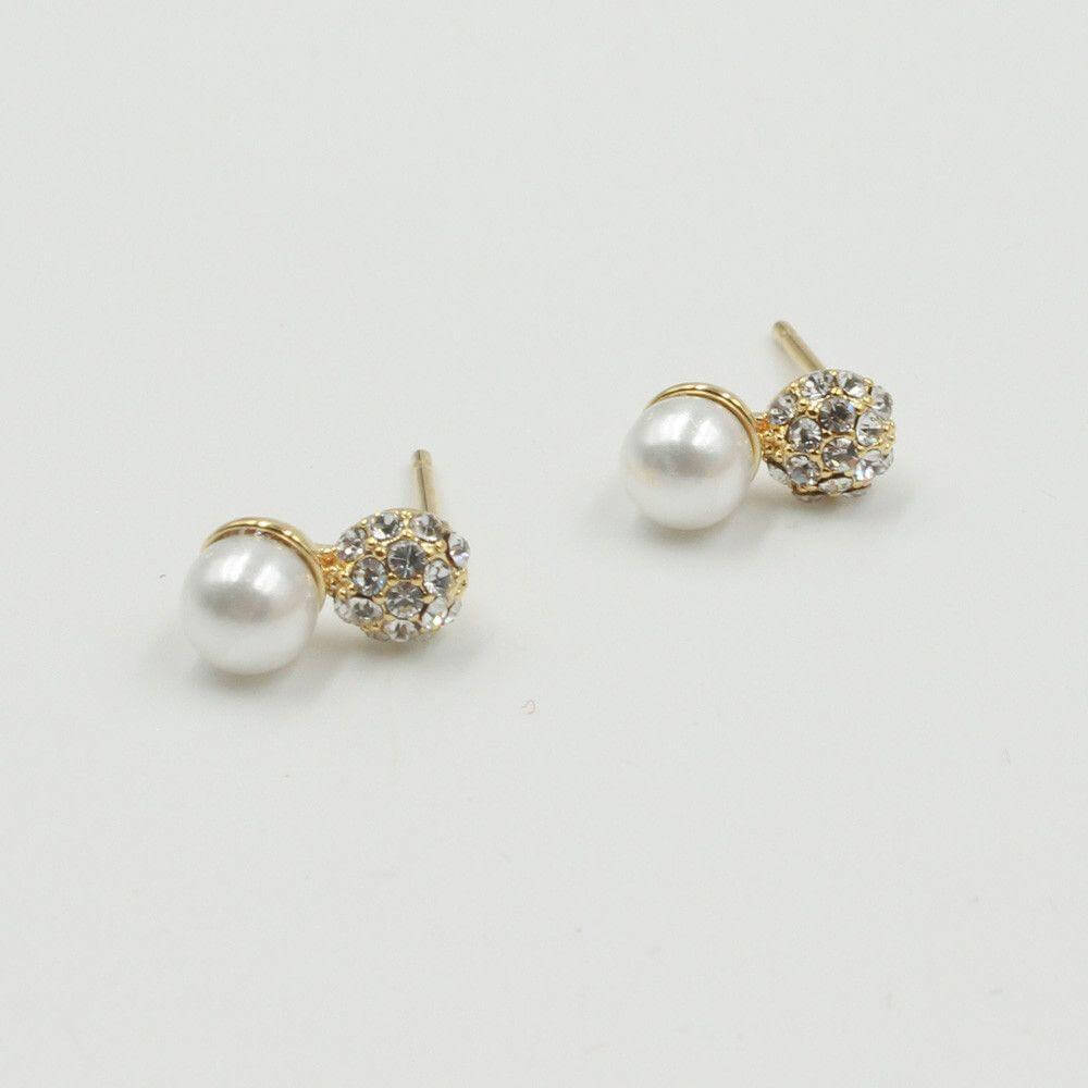 حلق مدور كريستال بلولو حلق متوفر 2 لون ذهبي 