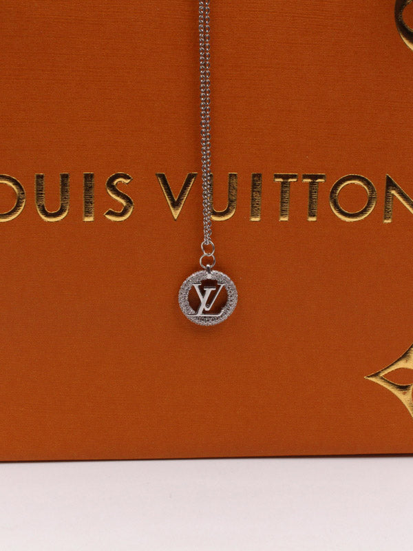 سلسال لويس فيتون مدور زركون لوقو سلسال louis vuitton فضي 