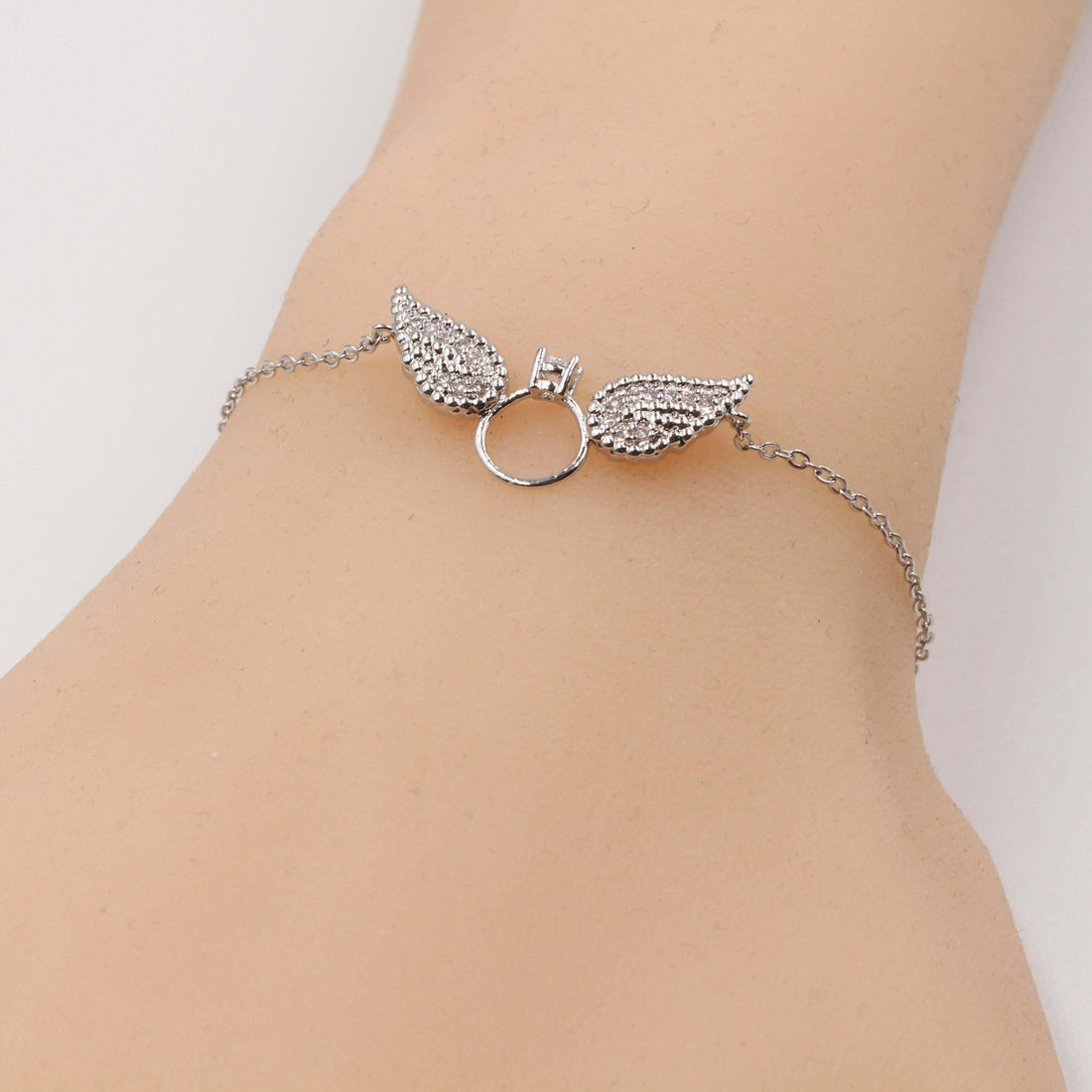 اسواره تيفاني جناح زركون اسواره متوفر 4 لون