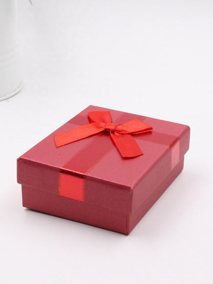 علبة هدية صغيرة بالوان مختلفة انيقة هدايا متوفر 2 لون احمر 
