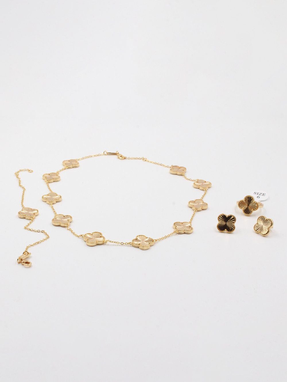 طقم فان كليف الذهبي 4 قطع اطقم van cleef