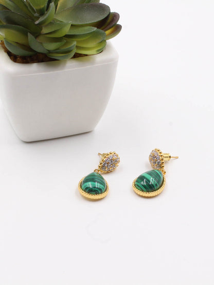 natural stone teardrop earring - حلق دمعة حجر طبيعي حلق Jewel اخضر ذهبي 