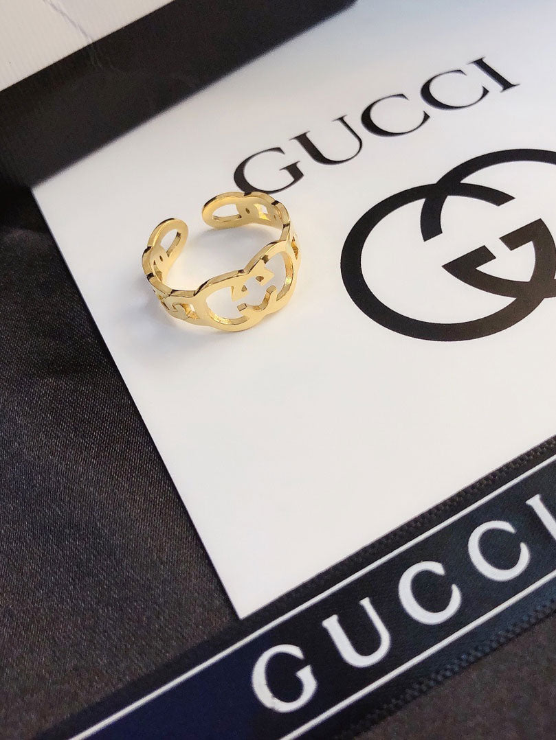 خاتم قوتشي ذهبي لوقو خواتم gucci  